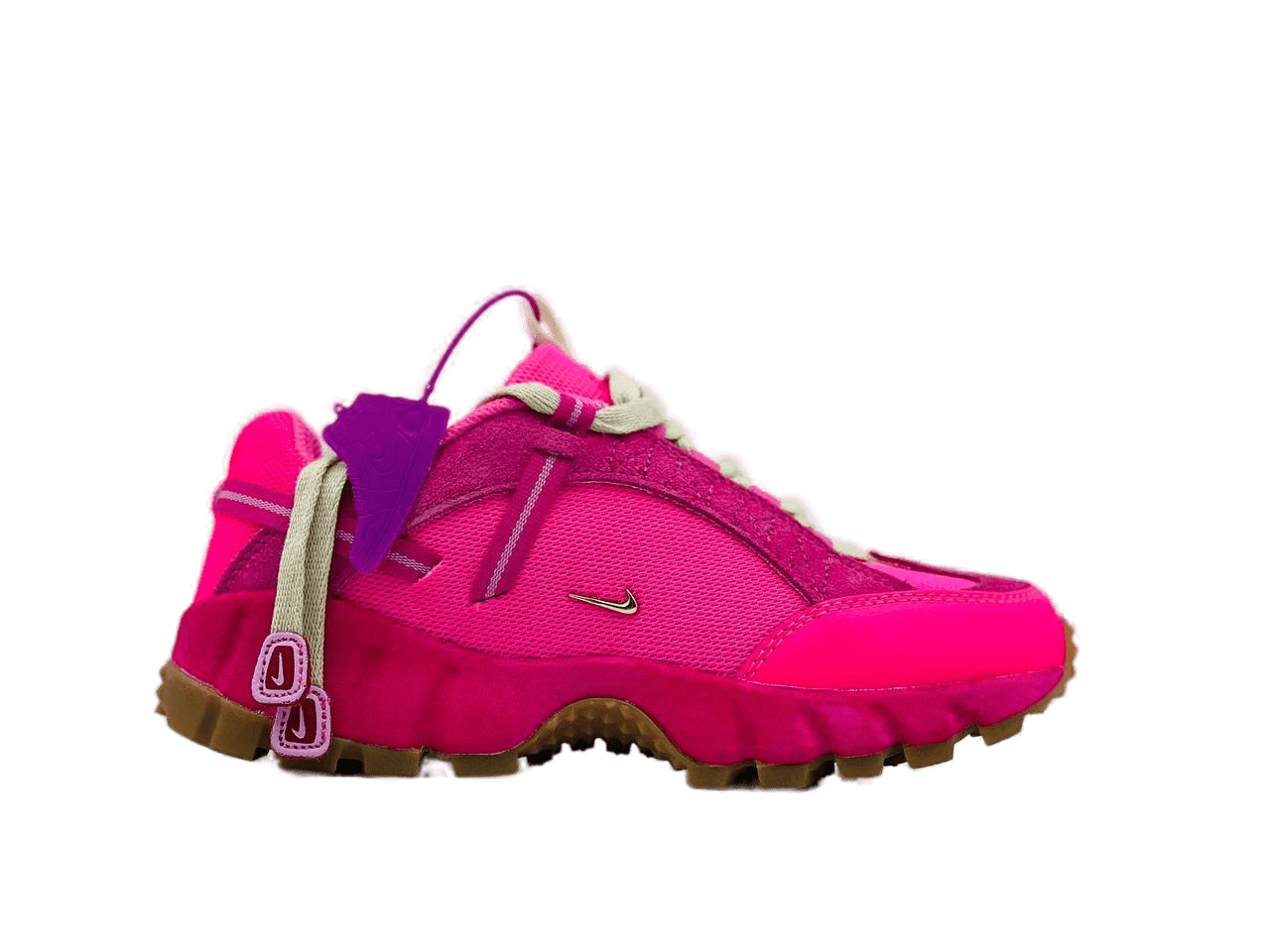  Nike Humara x Jacquemus